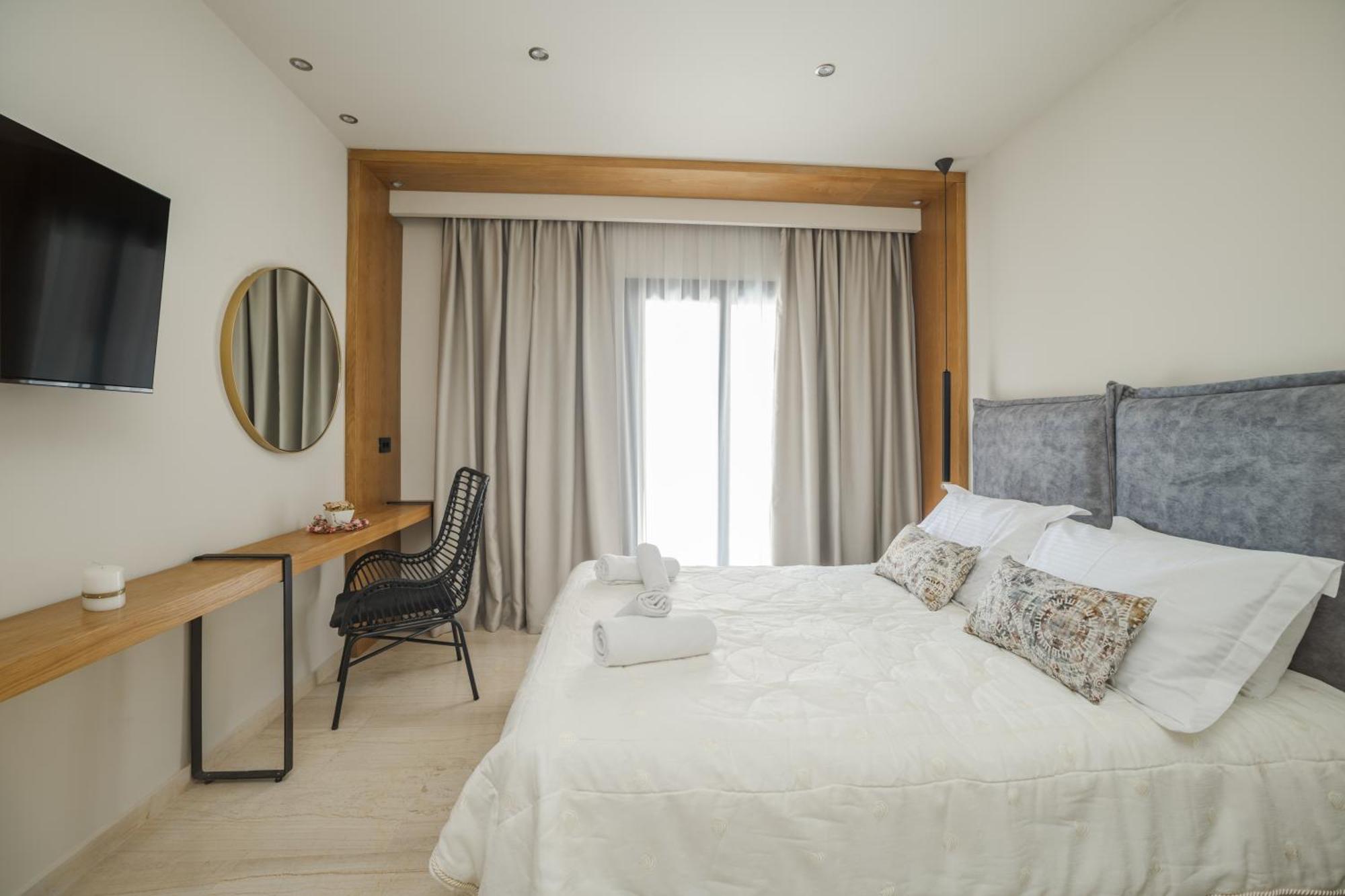 Nikon Boutique Hotel Kalamákion Eksteriør bilde